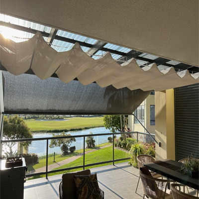The Benefits of Retractable Shade Sails for Homes, Cafes, and Businesses